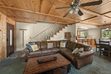 Prime Snow Summit location for this Dixon-built duplex, just - photo 7