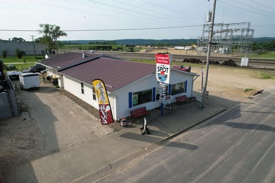 Mississippi River Commercial For Sale in Cassville Wisconsin