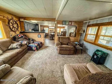 4 bedroom, 1 bath home with a huge covered area perfect for - photo 7
