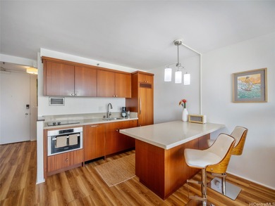 High-Floor Studio with Ocean &amp; City Views | Legal Short-Term