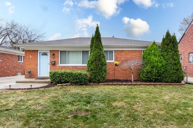 Lake Saint Clair Home For Sale in Saint Clair Shores Michigan