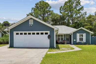 Discover your dream home in the sought-after Plantation Oaks - photo 1