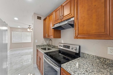 Turnkey Quadplex easy to show. The property has all impact - photo 16