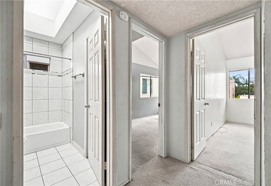 Downtown Huntington Beach Fixer Opportunity! Rare opportunity to - photo 25