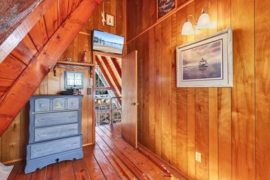 Welcome to the playhouse to live in full or part-time near the - photo 27