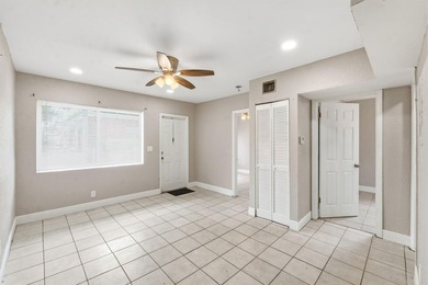 Turnkey Quadplex easy to show. The property has all impact - photo 27