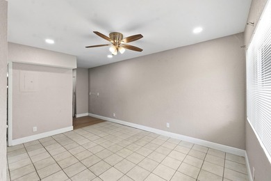 Turnkey Quadplex easy to show. The property has all impact - photo 29