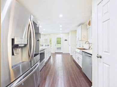 Some properties check a box or two. This one checks every box - photo 9