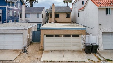 Downtown Huntington Beach Fixer Opportunity! Rare opportunity to - photo 41