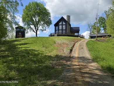 Clinch River - Hancock County Home For Sale in Sneedville Tennessee