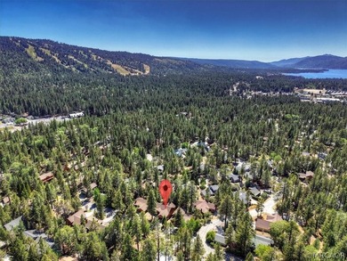 Experience the charm of mountain living in this beautifully - photo 4