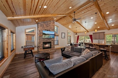 Experience the charm of mountain living in this beautifully - photo 5