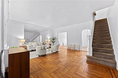 Welcome to this lovingly maintained single-family home in the - photo 6