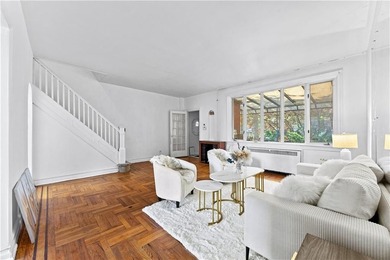 Welcome to this lovingly maintained single-family home in the - photo 7