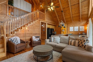 Affordable lake living! Furnished Lake Keowee Cabin! - photo 8