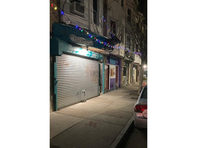 This mixed-use property presents a unique investment or - photo 31