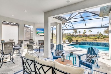 Absolutely Gorgeous Lazio Pool home in Esplanade Golf and - photo 2