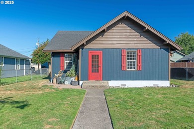 Lake Sacajawea Home For Sale in Longview Washington