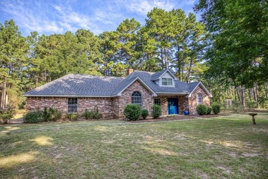 (private lake, pond, creek) Home For Sale in Palestine Texas