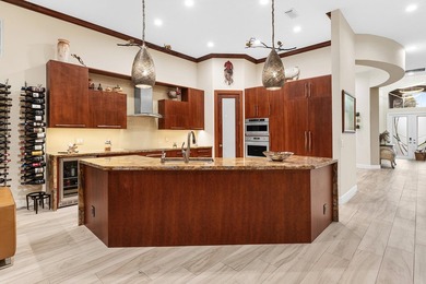 This beautifully upgraded 3BR/3BA residence in Mizner Country - photo 11
