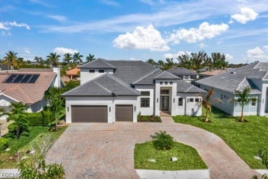 Experience the pinnacle of waterfront luxury living in this - photo 2