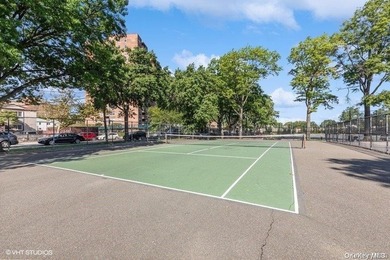Experience the Luxury of a Top Floor Penthouse for Sale Looking - photo 12