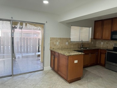 ''AS IS AS SALE'' Beautiful 3-bedroom, 1.5-bathroom townhouse - photo 15
