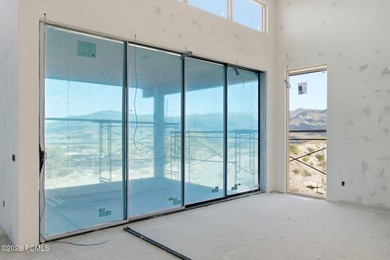 This jaw-dropping Mountain Masterpiece is ready to join the most - photo 18