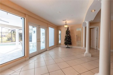 Gorgeous Expansive Pool Home located in Sun N Lakes of Sebring's - photo 19