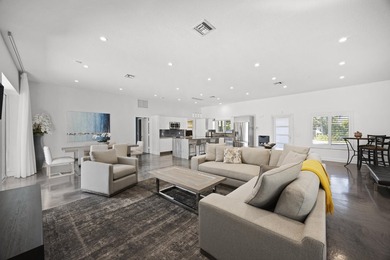Great investment property tenant in place. Beautifully renovated - photo 9