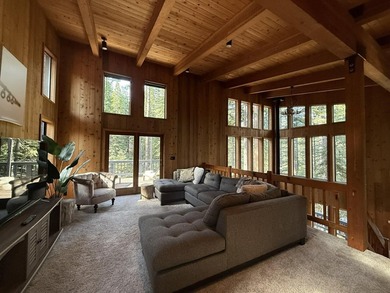 Spacious mountain home located in the highly desirable Lake - photo 29