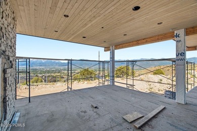 This jaw-dropping Mountain Masterpiece is ready to join the most - photo 32