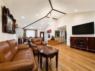 Enter into luxury with this elegant brick ranch, perfectly - photo 6