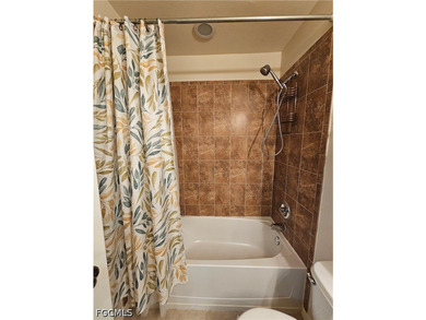 Welcome to this beautifully maintained, fully furnished - photo 11