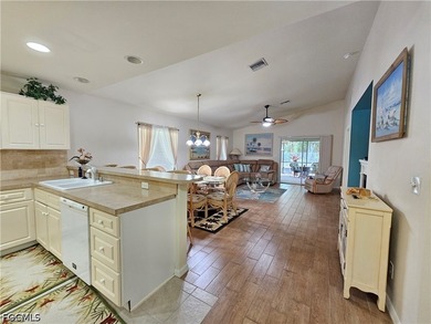 Welcome to this beautifully maintained, fully furnished - photo 13