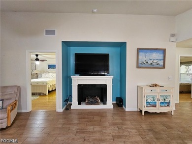 Welcome to this beautifully maintained, fully furnished - photo 24