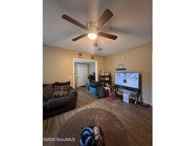Invest in an income-producing opportunity in the heart of - photo 4