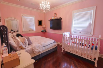 2555 West Street, Brooklyn, NY - Luxury 6-Bedroom Home with - photo 25