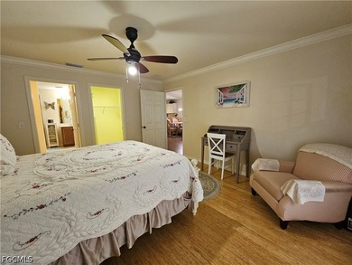 Welcome to this beautifully maintained, fully furnished - photo 27