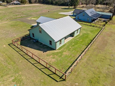 Welcome to your like-new 2023-built home! This pristine - photo 27