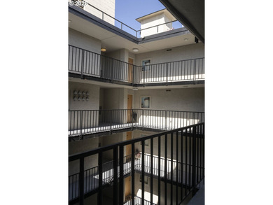 Style, Efficiency and Affordability! Mid-Century Modern building