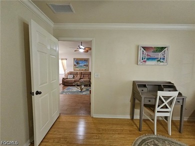 Welcome to this beautifully maintained, fully furnished - photo 34