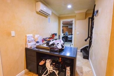 2555 West Street, Brooklyn, NY - Luxury 6-Bedroom Home with - photo 37