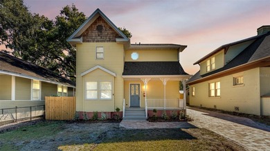 Lake Hollingsworth Home For Sale in Lakeland Florida