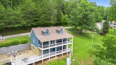 Lake Home For Sale in Lafollette, Tennessee