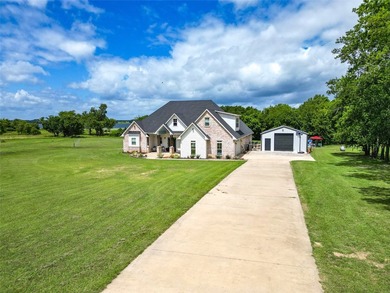 Waterfront living on Lake Fork with 2.84 deeded acres plus 2.28 - photo 2