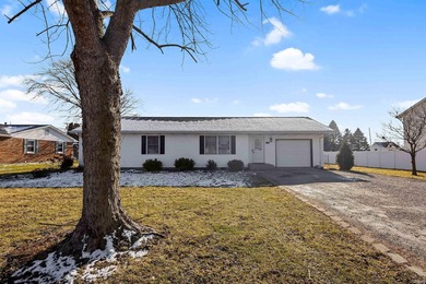 Lake Freeman Home For Sale in Monticello Indiana