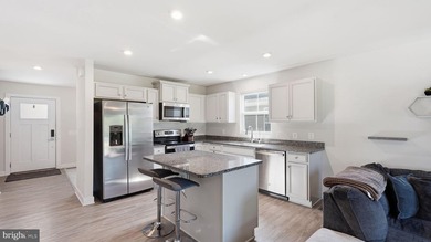 Enjoy easy living in the sought-after Pendleton golf course - photo 13