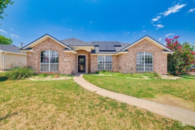 Welcome home to 1724 Edmund Blvd, where thoughtful design meets - photo 4