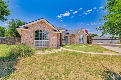 Welcome home to 1724 Edmund Blvd, where thoughtful design meets - photo 5